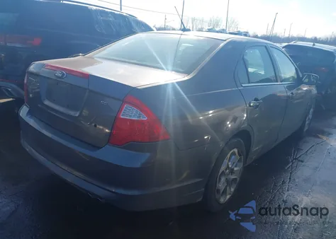 2011 Ford Fusion Se z USA, uszkodzony, nr VIN 3FAHP0HA2BR291492